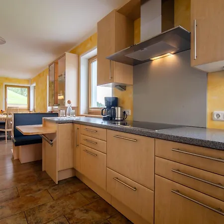 Sonnenwinkel I Apartment Kolsassberg
